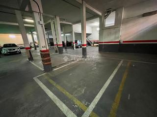Parking voiture en La Fortuna. Boxplaza de garaje en venta en legans