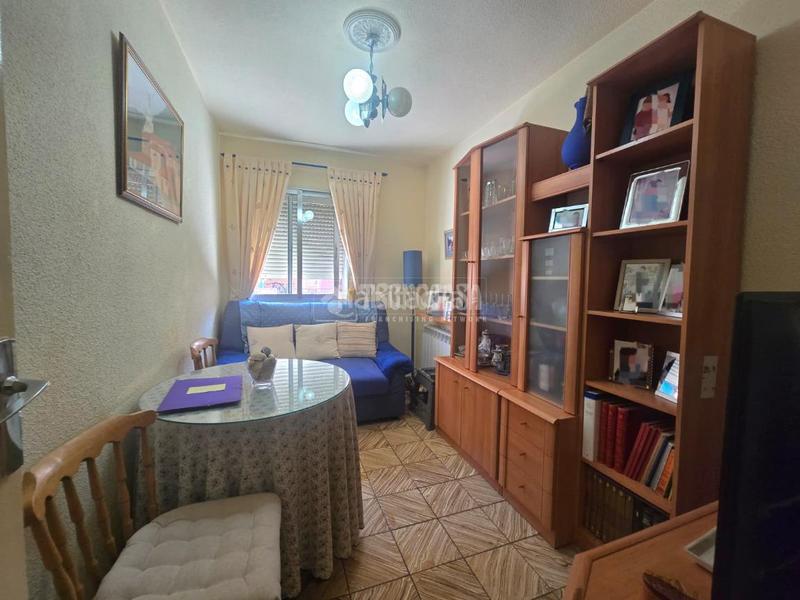 Foto 4bf6b7d8-b515-4b36-9407-594dd4922b5c. Piso  en venta en La Fortuna Leganés
