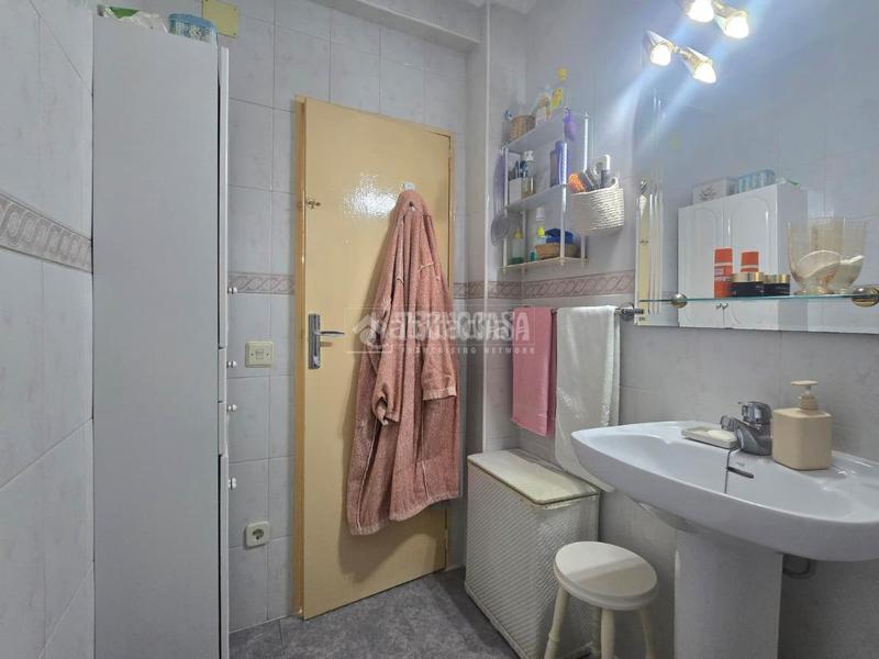 Foto 9f648fca-b2cd-420e-a51a-29cee5c9f16f. Piso  en venta en La Fortuna Leganés
