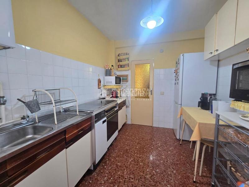 Foto a0fe1072-cdea-4a0a-a6cc-7dcd4a471e78. Piso  en venta en La Fortuna Leganés