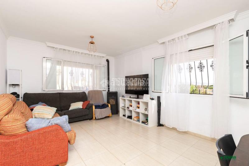 Foto c9dd2db6-bda8-4957-8c76-f801b1c0dcd6. Casa pareada casa en venta en Vera ciudad Vera