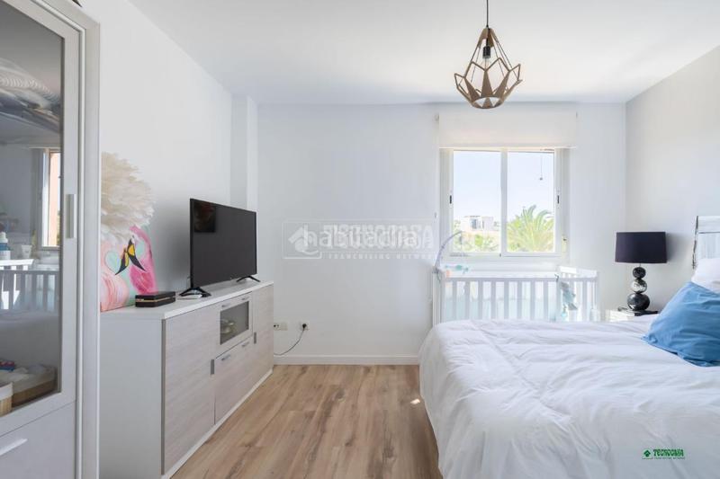 Foto 4116e335-ae88-4e16-a065-58f56b8345c5. Appartamento con piscina in Golf Valle Este Vera