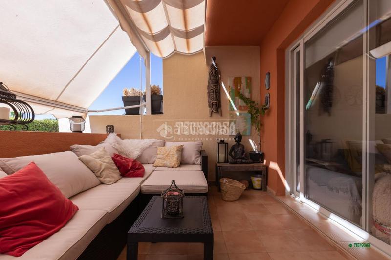 Foto f2d5cb27-3ff8-406e-a150-54d0574f067c. Appartamento con piscina in Golf Valle Este Vera