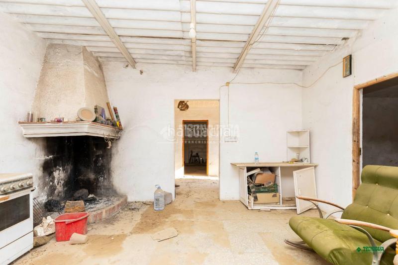 Foto cfc9fa22-a0bb-42f9-af4a-3cb6742ac47f. Masia amb aparcament a Lomas del Mar Vera