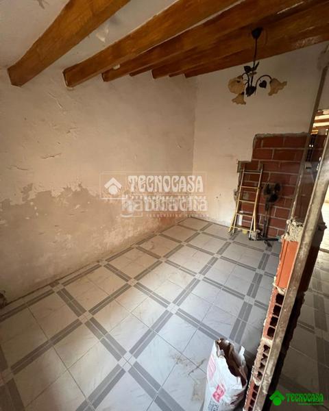 Foto 98295b9c-0586-4770-901e-5ec3dde002ae. Maison jumelée dans Antas