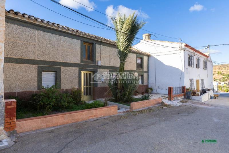 Foto c434d910-9ddd-4b31-9195-b2278f38345b. Casa in Albox
