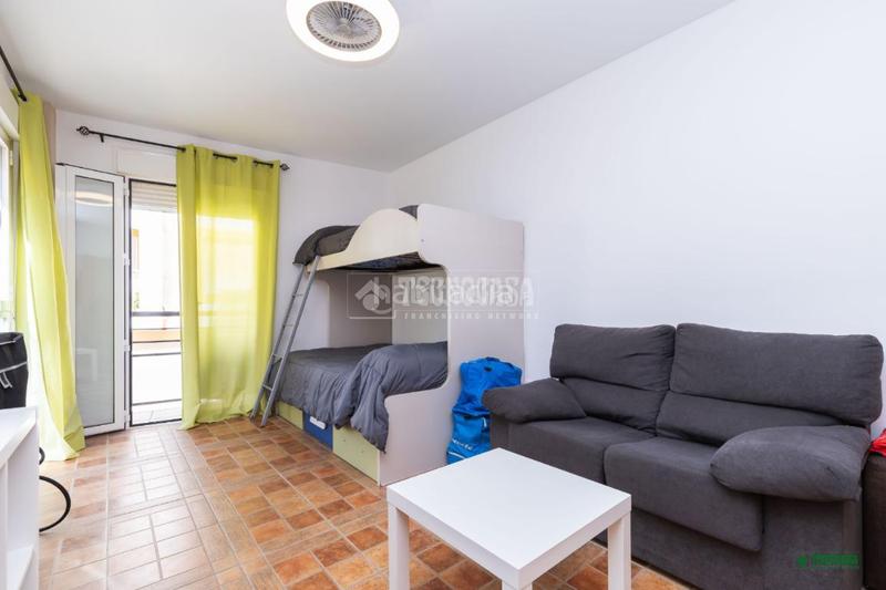 Foto d8287780-2063-4c66-a84f-1240f56e786e. Appartamento con parcheggio in Vera ciudad Vera