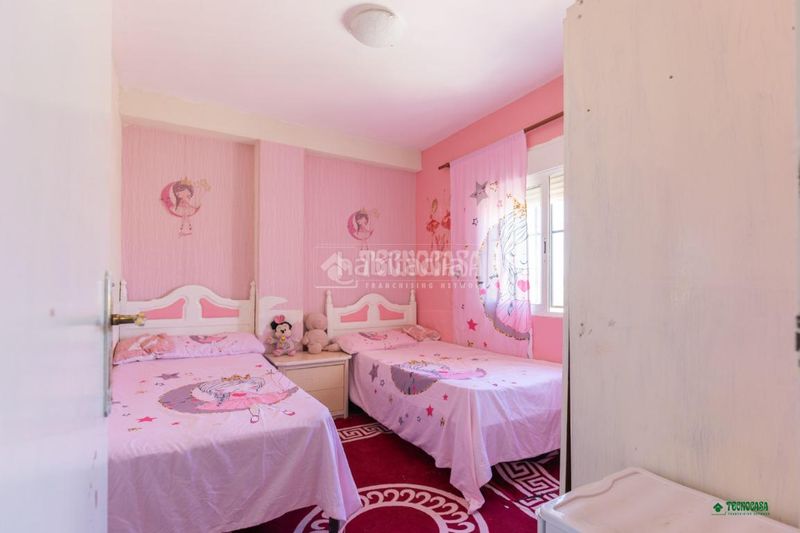 Foto 8ee5dd9f-0ecb-4d66-b5c1-762beb162b54. Pis a Vera ciudad Vera