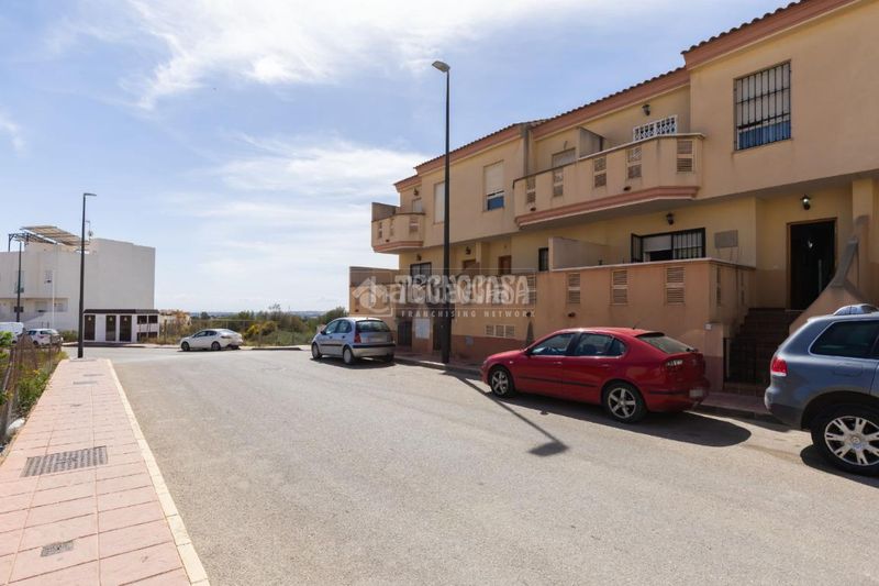 Foto 80295c1e-7d10-45bc-94dc-f52dd37685b5. Pis amb aparcament a Vera ciudad Vera