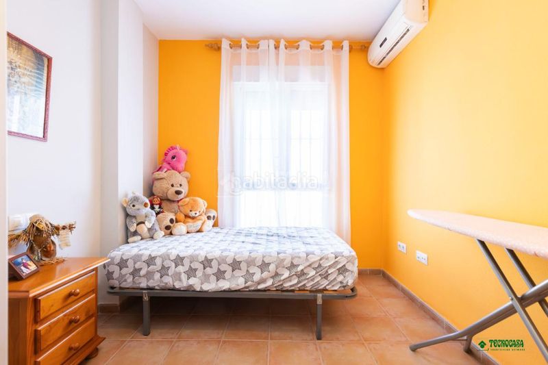 Foto e469dfc1-d30e-4f97-9e23-eb50bf6aaa23. Pis amb aparcament a Vera ciudad Vera