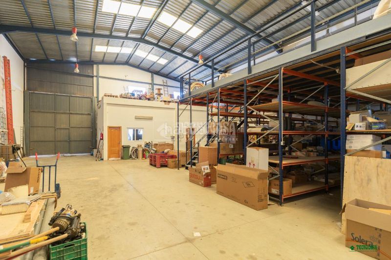 Foto 66c1b75a-759e-4b77-a469-8d0c10e03b6b. Local comercial a Antas