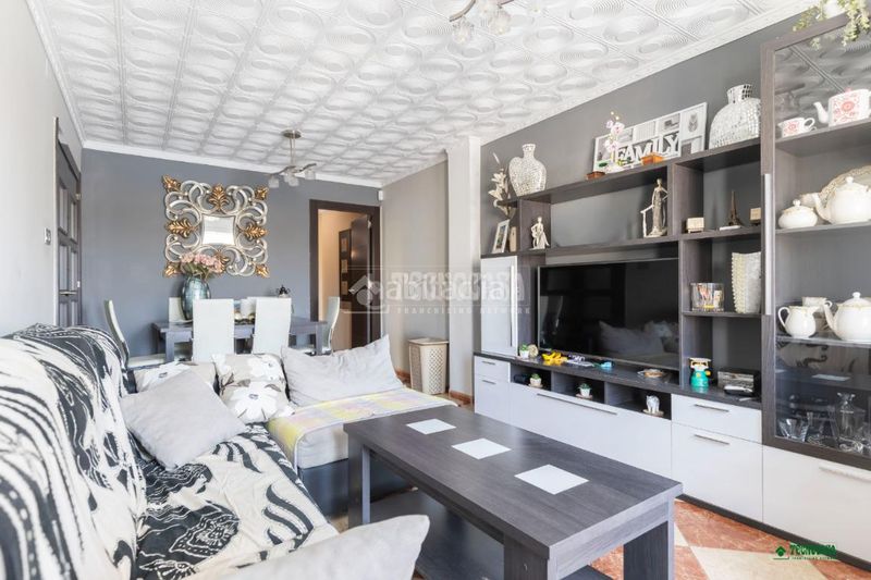 Foto c9c71bdd-6abf-429c-a979-46268e4a48c3. Flat in Albox