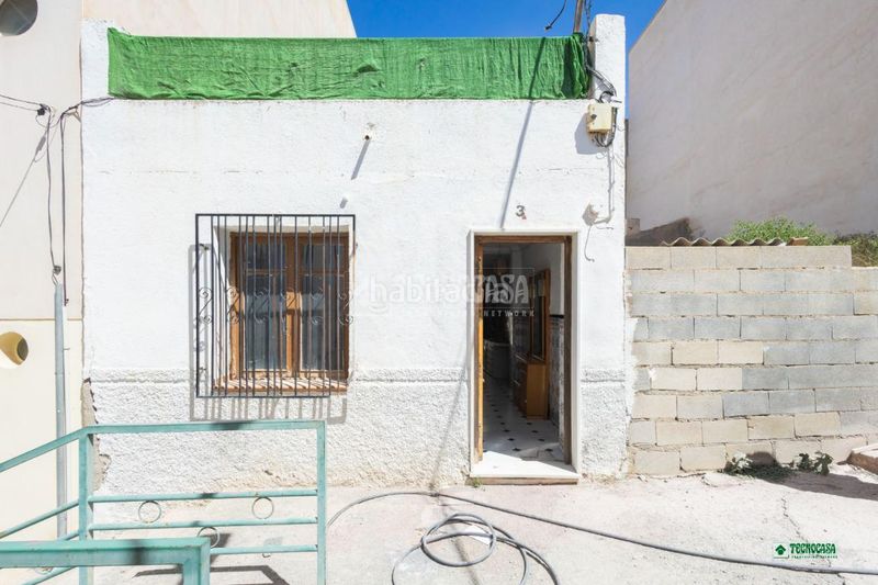 Foto d6057b12-1f9a-4e30-85f1-e19a0b18d4f1. Casa aparellada a Albox