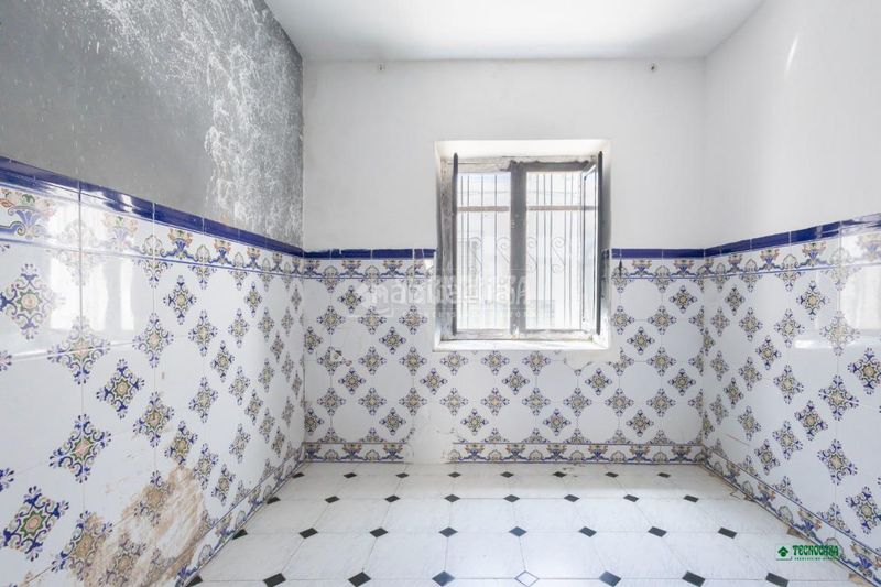 Foto efe2a440-aa09-447c-ae35-a3b67cd525cf. Casa aparellada a Albox