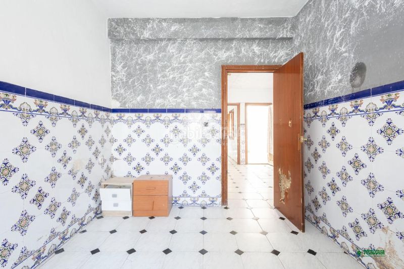 Foto fca1c935-c2fd-41a6-aad0-50f570b8398d. Casa aparellada a Albox