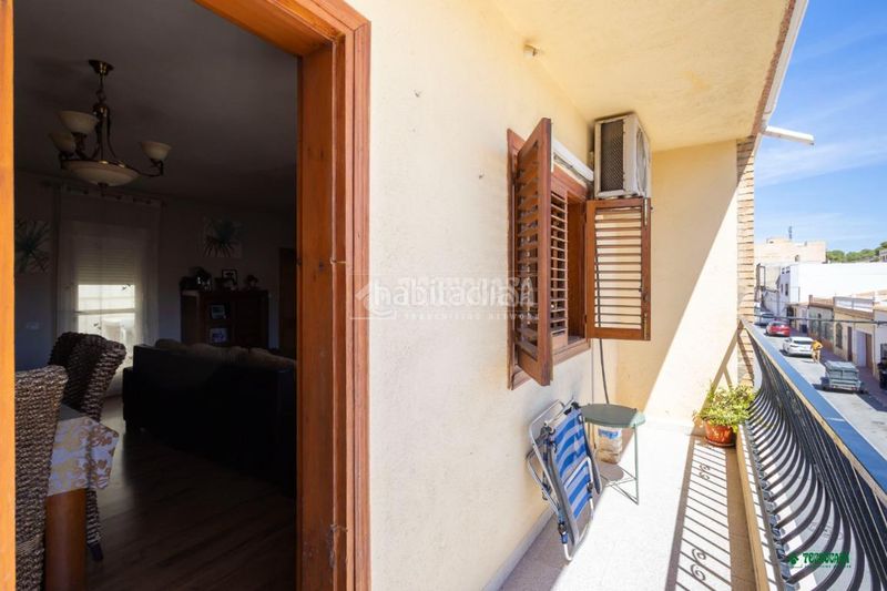 Foto 2a22edc3-82be-4836-8e73-62bae6e15326. Casa aparellada a Albox
