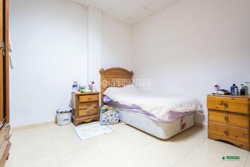 Foto 678ba3d6-76fe-4582-bcb0-e5b7b6100db3. Casa aparellada a Albox