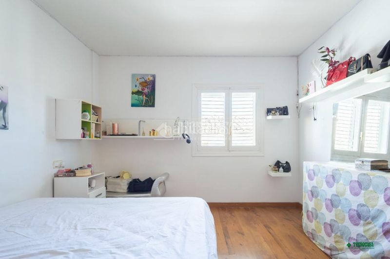 Foto 76201f19-e472-4774-8cb8-b49200e1b9f9. Casa aparellada a Albox