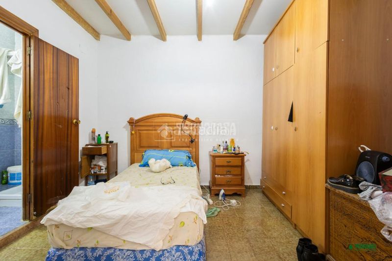 Foto a67aa6c3-6a31-44dd-b806-abd89bf6798e. Casa aparellada a Albox
