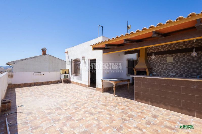 Foto c6824f57-3c99-4257-afc3-f3a32ba56ae5. Casa aparellada a Albox