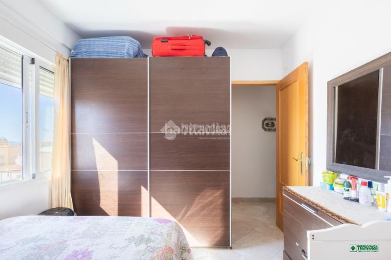 Foto cead178d-967c-4dd0-97f7-54aa52a63937. Pis a Vera ciudad Vera
