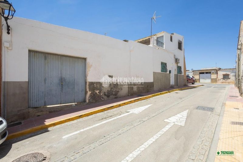 Foto 01136fbb-0da9-420b-9e8d-d37b1095371a. Casa aparellada a Vera ciudad Vera