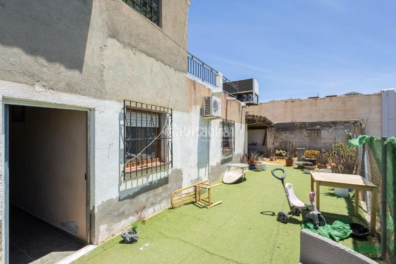 Foto 6b0931bd-b95b-40f0-8516-419f56f7c09a. Casa aparellada a Vera ciudad Vera