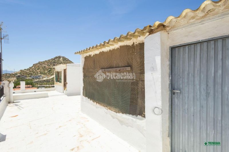 Foto 9a7aa680-2566-4d03-9a5d-93cc8163161b. Casa aparellada a Vera ciudad Vera