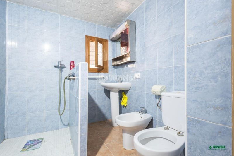 Foto b2a2cd39-dd9b-4d63-8e7e-0e4541ffc4e7. Casa aparellada a Vera ciudad Vera