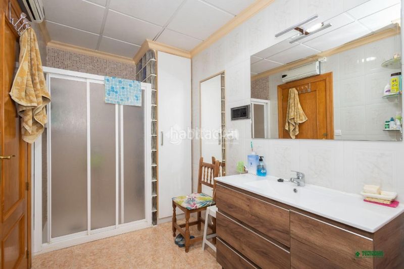 Foto 50c6d6e5-418c-4189-a960-ea672afd53d6. Casa aparellada a Olula del Río
