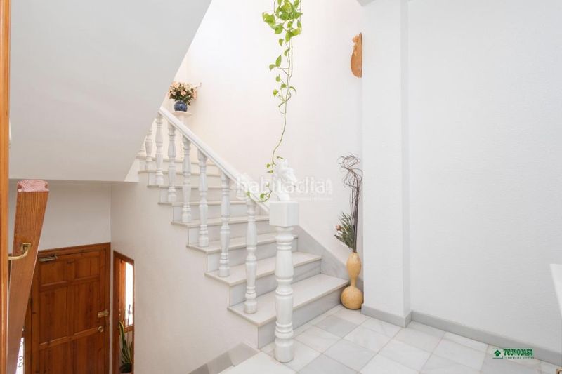 Foto e16d4d6a-53b5-4d33-9c45-fc5b6aab3e2b. Casa aparellada a Olula del Río