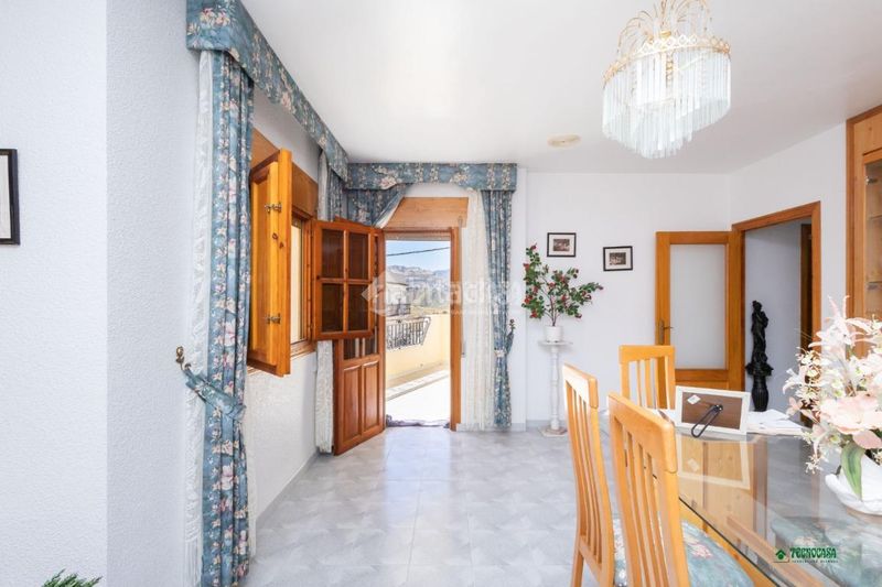Foto f805bfac-83e6-456d-8829-99147d9331eb. Casa aparellada a Olula del Río