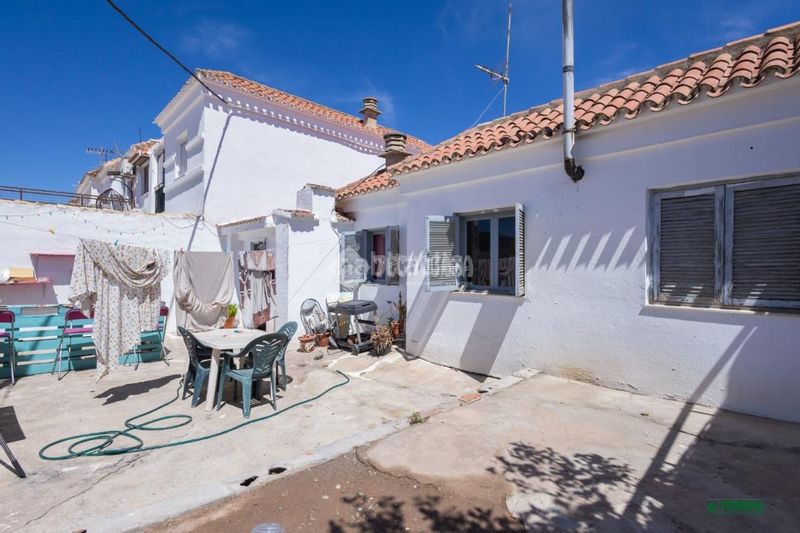 Foto 4449ba98-fe7d-4f6e-b863-ff622f45a011. Masia amb aparcament a Cantoria