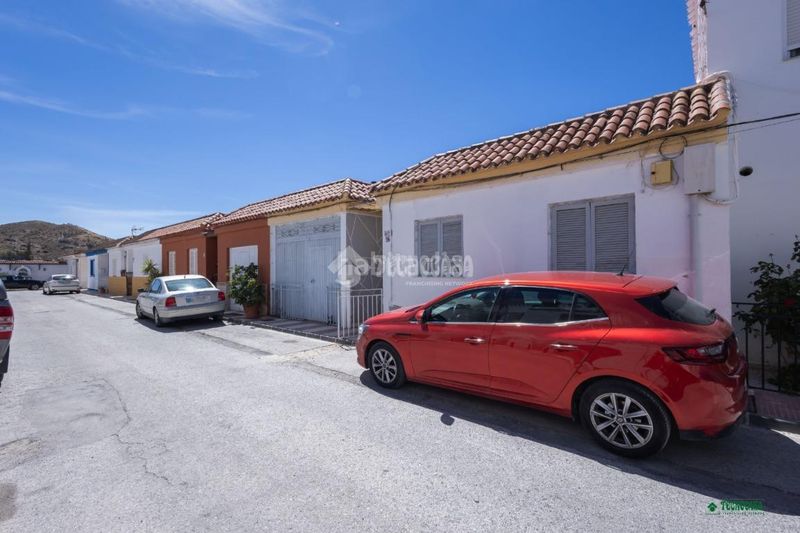 Foto e4e8c33c-eddc-4061-b50e-d69751552957. Masia amb aparcament a Cantoria