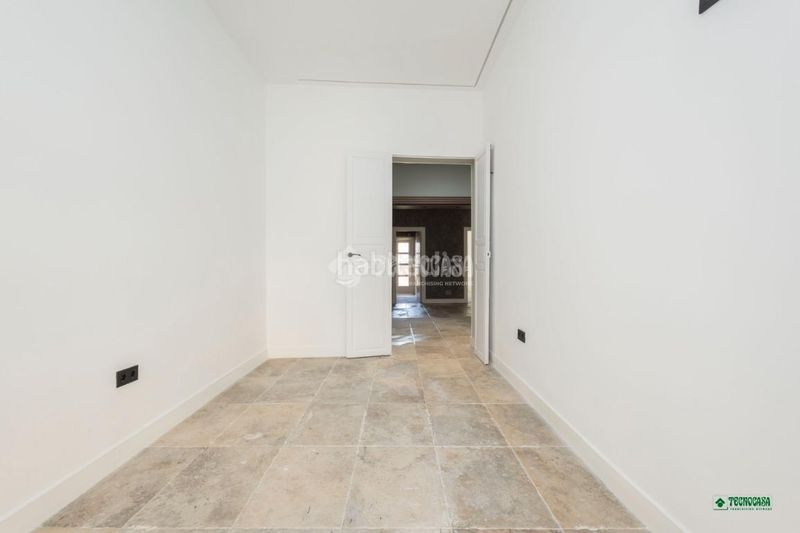 Foto f404f8d9-2396-43b0-af16-2bd22ee14623. Casa aparellada a Vera ciudad Vera