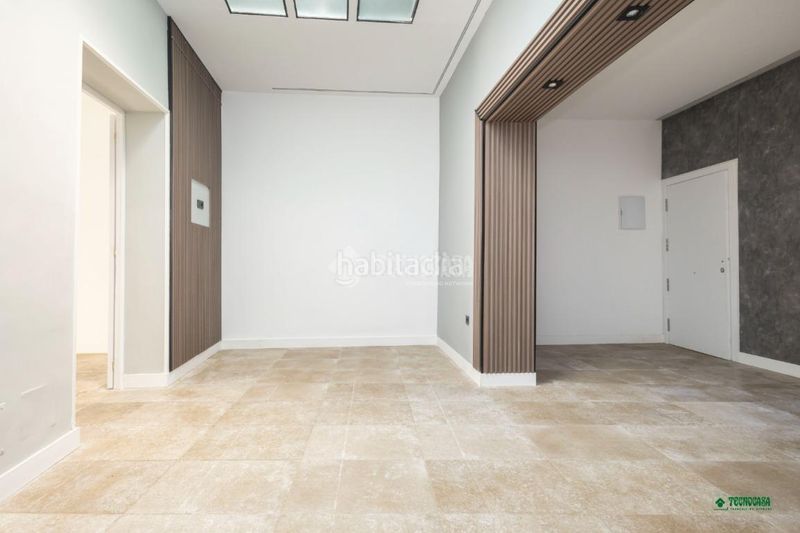 Foto fdac6a11-427f-46bd-9759-1ae035717b1a. Casa aparellada a Vera ciudad Vera
