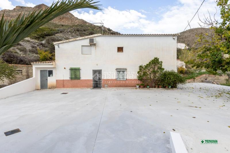 Foto 230886bf-b337-42a4-b154-61e1ed9d1b1a. Mas avec parking dans Albox