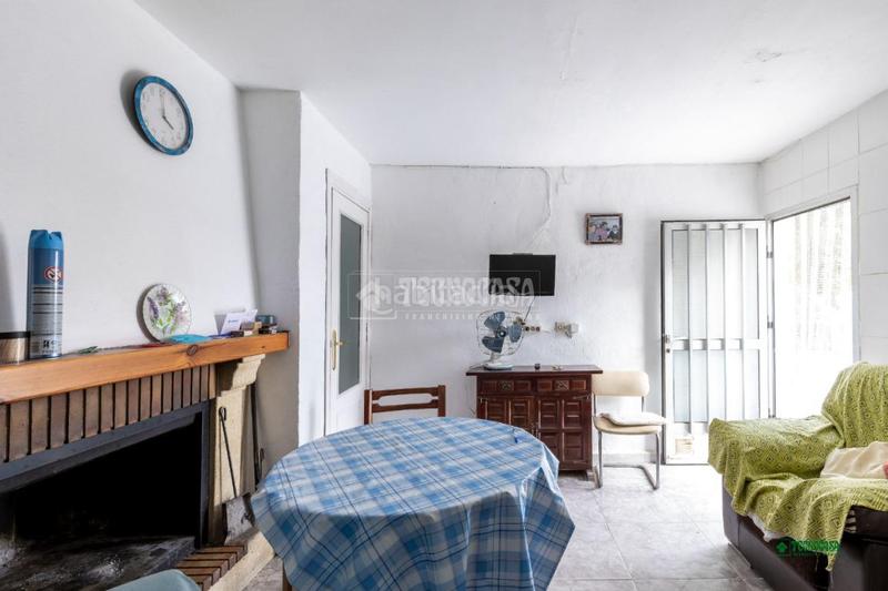 Foto 64a041b3-88fb-4066-8c9e-7b6a93f45b6a. Mas avec parking dans Albox