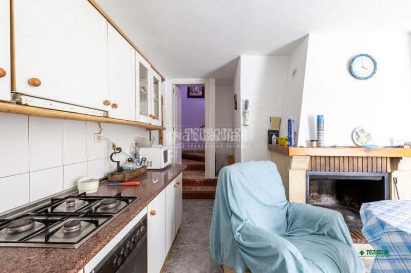 Foto b721f895-ef8d-4fa8-88c2-5a832a304102. Mas avec parking dans Albox