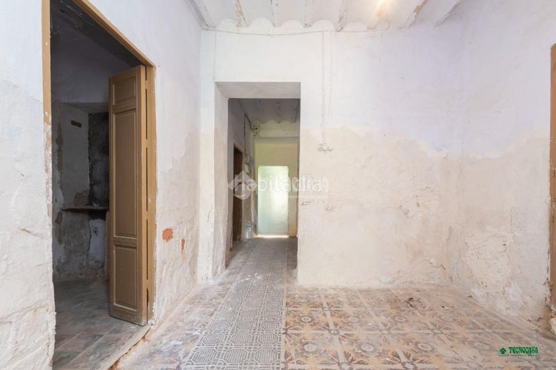 Foto 11d22ddd-0efc-4178-ab11-e027cc216c2d. Casa aparellada a Albox