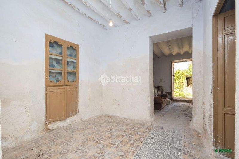 Foto b8129ffc-3006-4ad9-8fb3-ce1f13dbea95. Casa aparellada a Albox