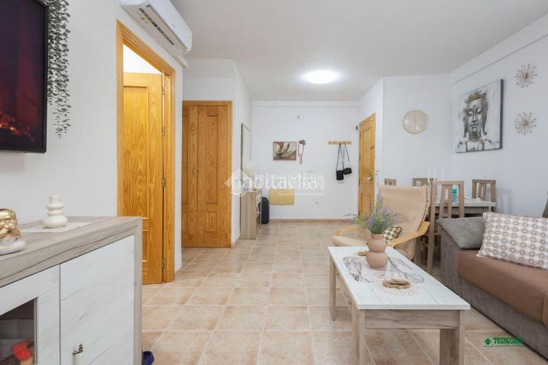 Foto 00daa0b6-5610-4197-aeeb-039ec87ff0fe. Casa aparellada amb aparcament a Vera ciudad Vera