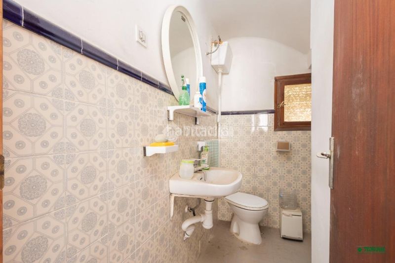 Foto bec43709-bcb0-46f8-a0c1-cb6ebc31e758. Casa aparellada amb aparcament a Albox
