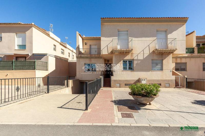 Foto beddad8d-a45f-46bc-be75-e48bb07186aa. Casa bifamiliare con riscaldamento parcheggio in Vera ciudad Vera