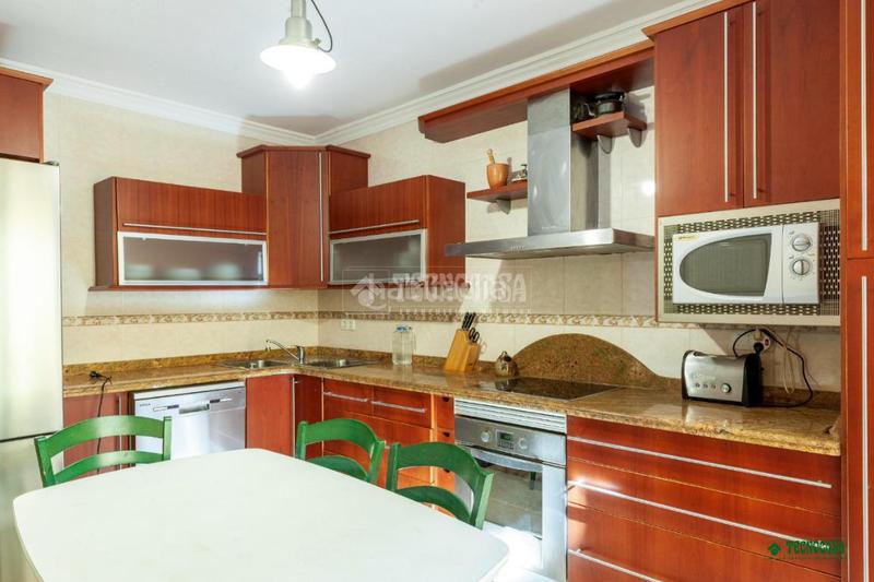 Foto e584f4c4-5ed9-439f-827e-1bb758562efb. Casa bifamiliare con riscaldamento parcheggio in Vera ciudad Vera