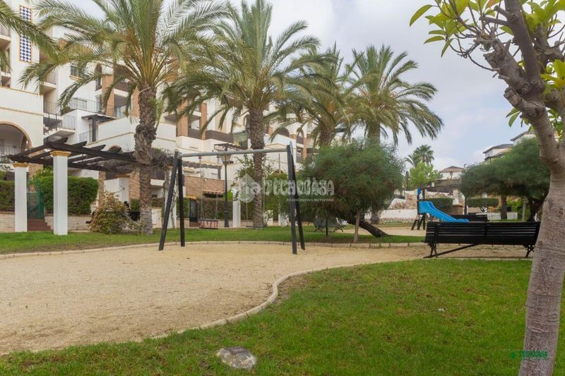 Foto 961cfb3c-8434-4532-8425-50b4664d32f1. Pis amb piscina a Las Salinas Vera