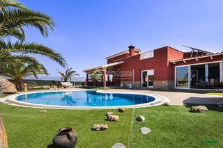 Masia a Las Cunas - La Algarrobina. Casa rural en venta en vera