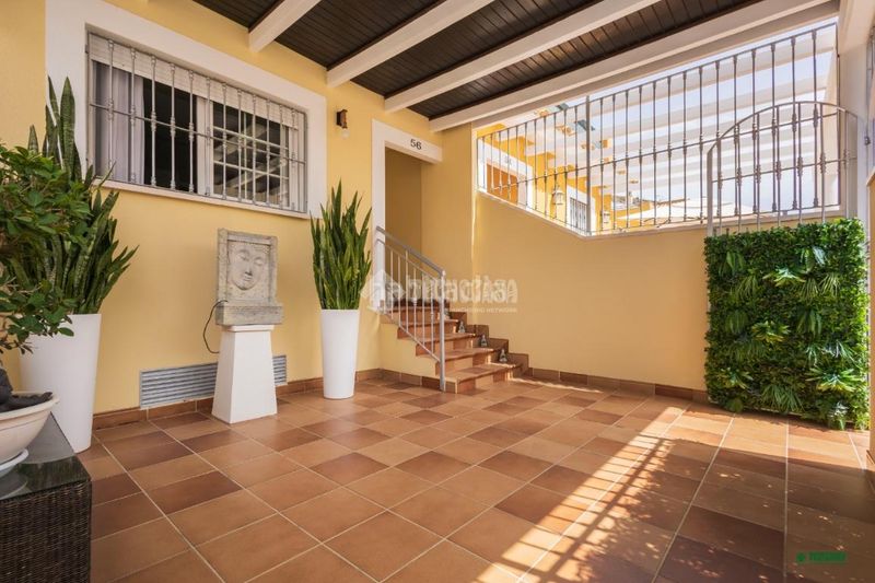 Foto 0afb1261-c45b-4a3e-81c0-f0cbef791170. Casa aparellada amb aparcament piscina a Vera ciudad Vera