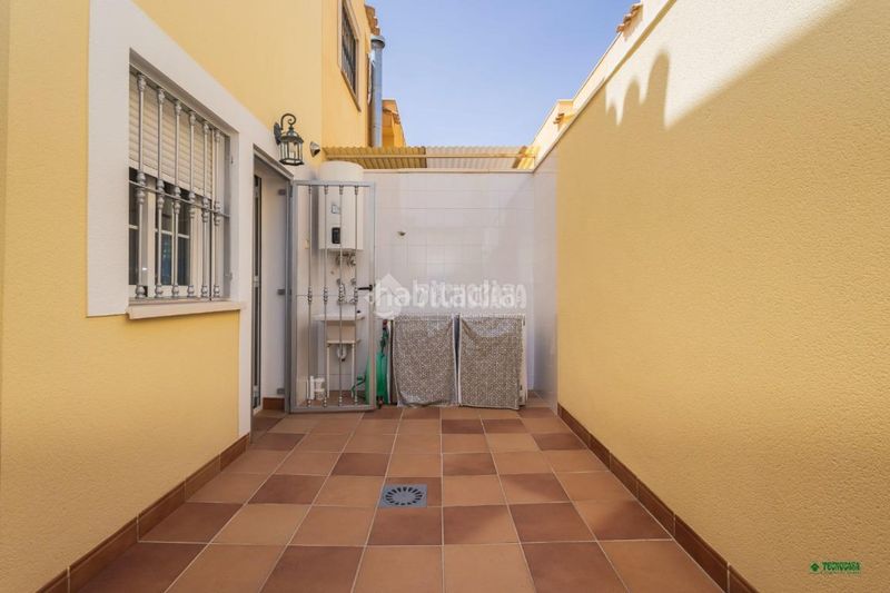 Foto acd7b366-f299-48c8-b1f5-d078254b0462. Casa aparellada amb aparcament piscina a Vera ciudad Vera