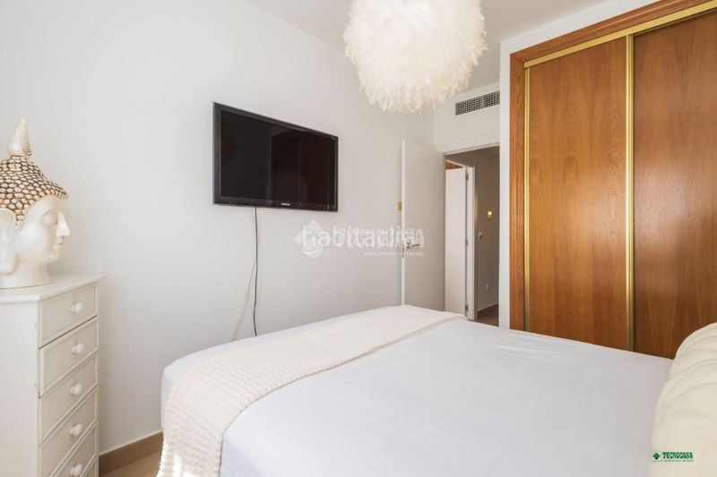 Foto bfc24cb5-9503-4584-b2e1-e5dc041e7d57. Casa aparellada amb aparcament piscina a Vera ciudad Vera